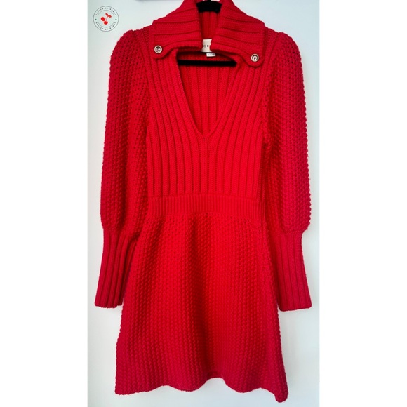 Gucci Wool Knit Mini Dress in Red - Picture 1 of 4